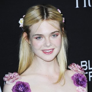 Los Angeles Premiere of Trumbo - Red Carpet Arrivals