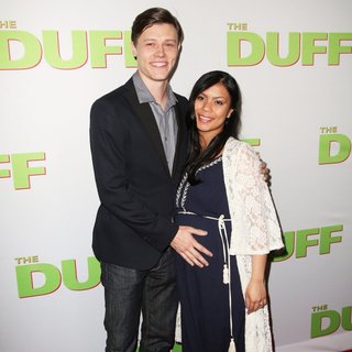 Los Angeles Fan Screening of The DUFF - Red Carpet Arrivals
