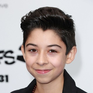 The Los Angeles Premiere of The Smurfs 2 - Arrivals