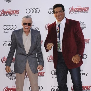 Stan Lee, Lou Ferrigno in Los Angeles Premiere of Marvel's Avengers: Age of Ultron - Arrivals