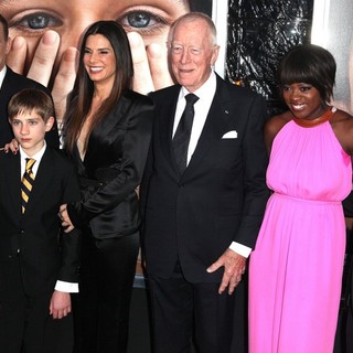 The New York Premiere of Extremely Loud and Incredibly Close - Arrivals