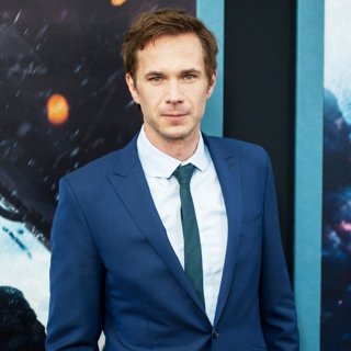 dunkirk jewish girl personals Christopher nolan has revealed he reached out to steven spielberg before making his wwii drama dunkirk the filmmaker, who steered the film towards critical acclaim and box office glory earlier this year, used spielberg's 1998 film saving private ryan as a touchpoint - and contacted the man himself for advice before shooting began on dunkirk. dunkirk jewish girl personals Christopher nolan has revealed he reached out to steven spielberg before making his wwii drama dunkirk the filmmaker, who steered the film towards critical acclaim and box office glory earlier this year, used spielberg's 1998 film saving private ryan as a touchpoint - and contacted the man himself for advice before shooting began on dunkirk.