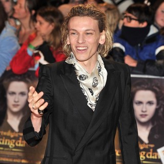 The Premiere of The Twilight Saga's Breaking Dawn Part II - Arrivals