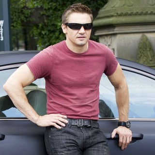 Actors on The Set of The Avengers Shooting on Location in Manhattan