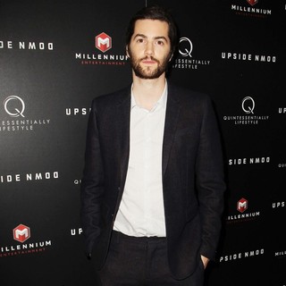Upside Down Los Angeles Premiere - Arrivals
