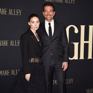Rooney Mara, Bradley Cooper in Nightmare Alley Premiere - Arrivals
