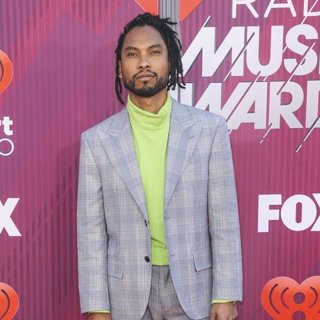 Miguel in 2019 iHeartRadio Music Awards - Arrivals