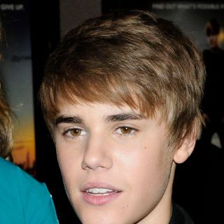 'Justin Bieber: Never Say Never' Toronto Premiere - Arrivals