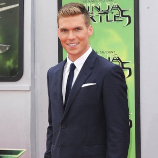 Los Angeles Premiere of Teenage Mutant Ninja Turtles - Arrivals