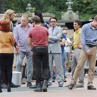 Actors on The Set of The Avengers Shooting on Location in Manhattan