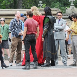 Actors on The Set of The Avengers Shooting on Location in Manhattan