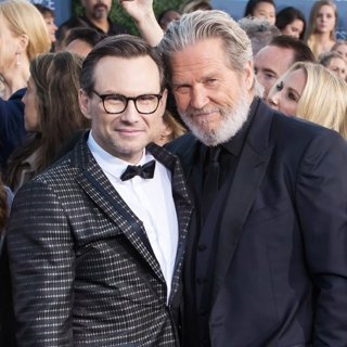 Christian Slater, Jeff Bridges in The 22nd Annual Critics' Choice Awards - Arrivals
