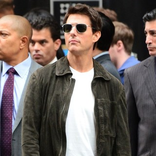 Filming on The Set of Oblivion