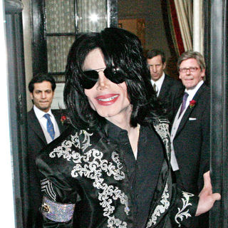 Michael Jackson in Michael Jackson leaving his hotel before announcing a residency