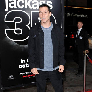 Steve-O in Los Angeles Premiere of 'Jackass 3D' - Arrivals