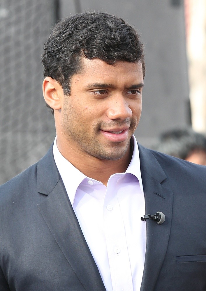 Russell Wilson Filming Extra
