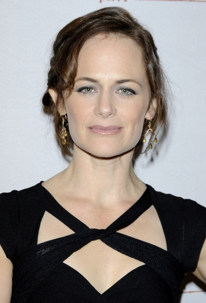 Canadian Premiere The Twilight Saga's Breaking Dawn Part I - Arrivals