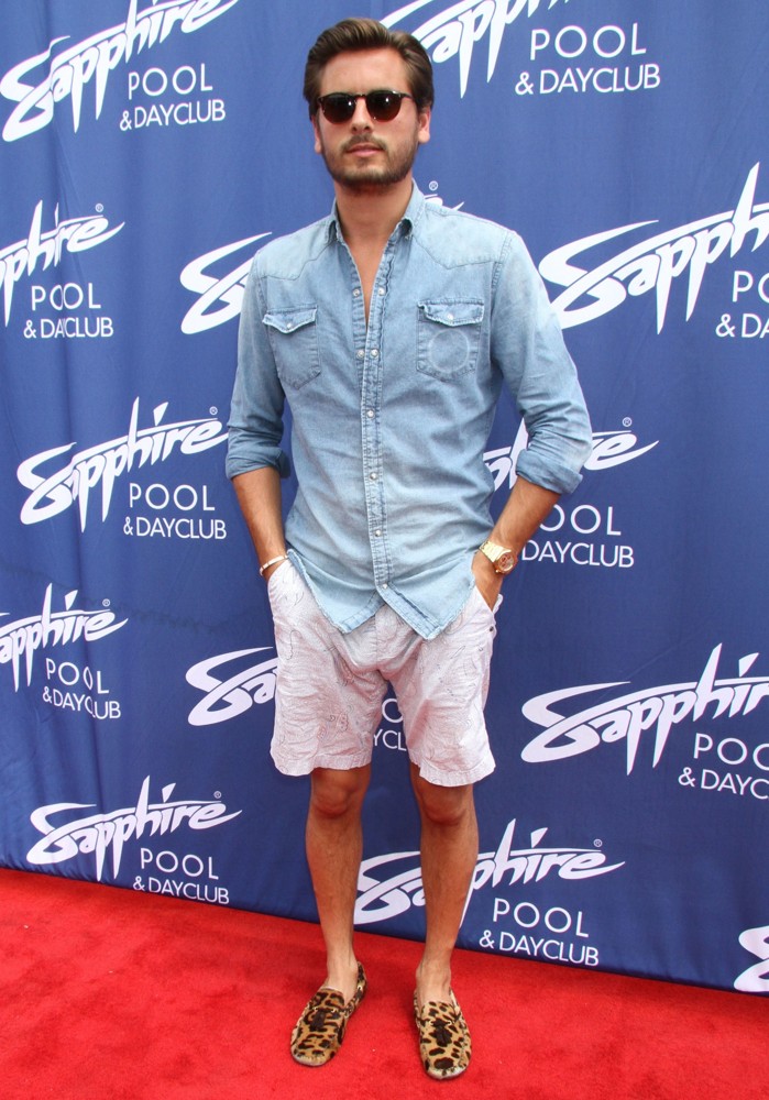 Scott Disick Hosts Hamptons in The Desert Party