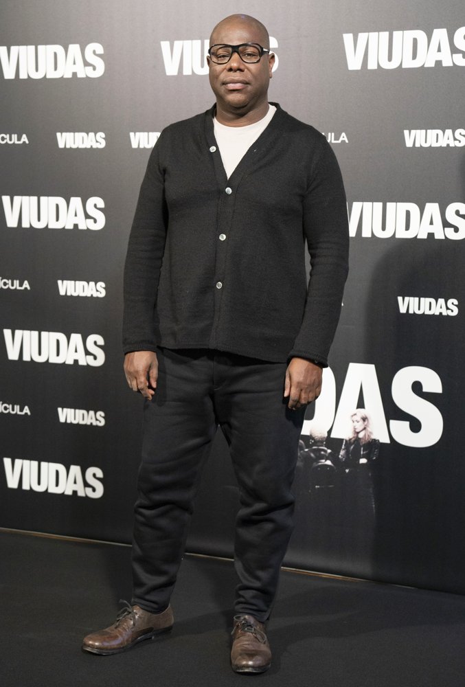 Photocall for Widows