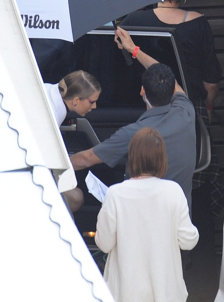 Taylor Swift Filming Bad Blood Music Video