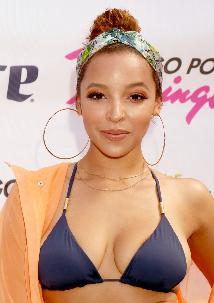 Tinashe at The Flamingo Go Pool