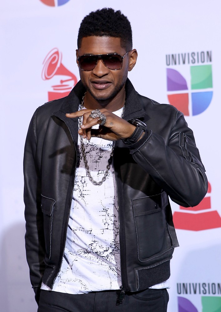 Usher in The 12th Annual Latin GRAMMY Awards - Arrivals.