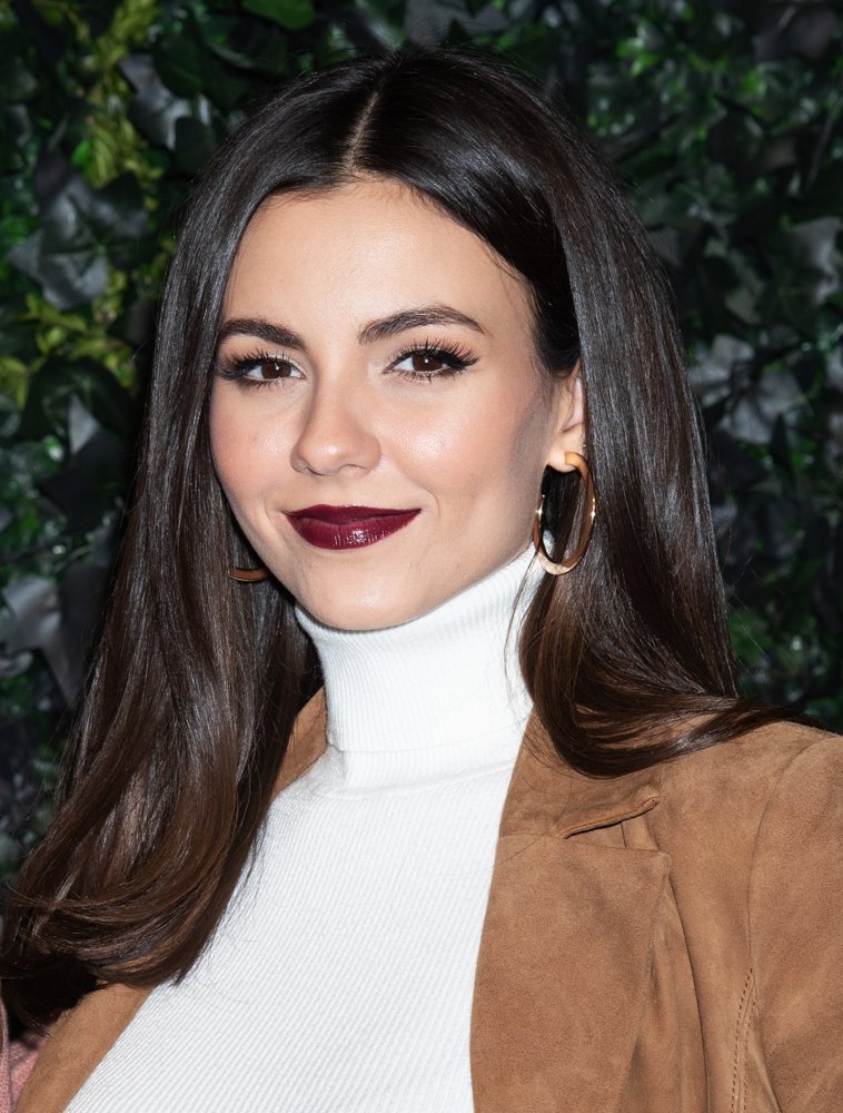 Alice + Olivia by Stacey Bendet Fall 2020 Presentation