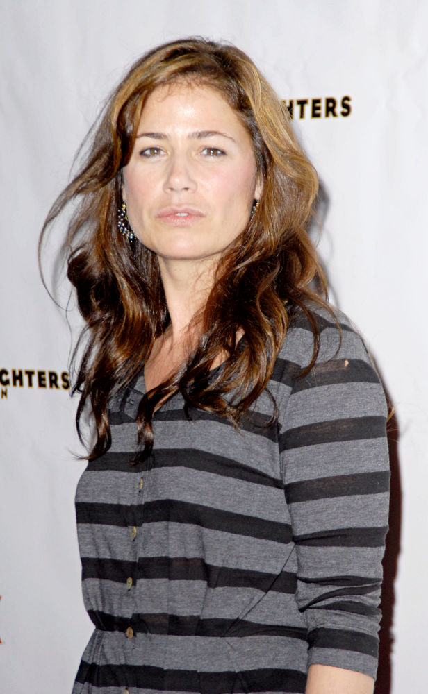 Undergoing Breast Cancer Treatment, Maura Tierney Is Doing Well