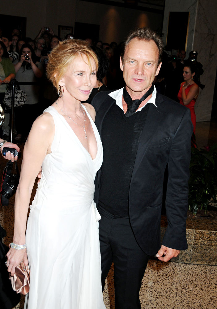 Sting and Wife Seen Having Steamy Night Out