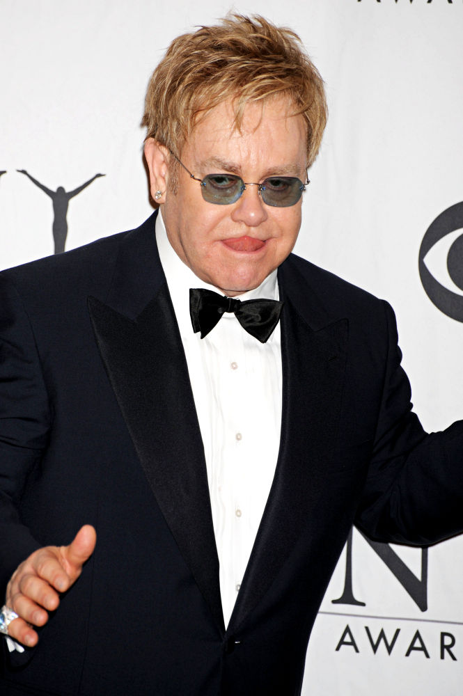 Elton John to Pay Tribute to AIDS Teen Victim by Headlining Charity Concert
