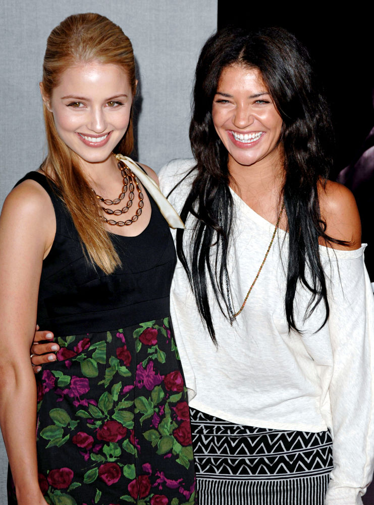 Dianna Agron and Jessica Szohr Win Breakthrough of the Year Awards