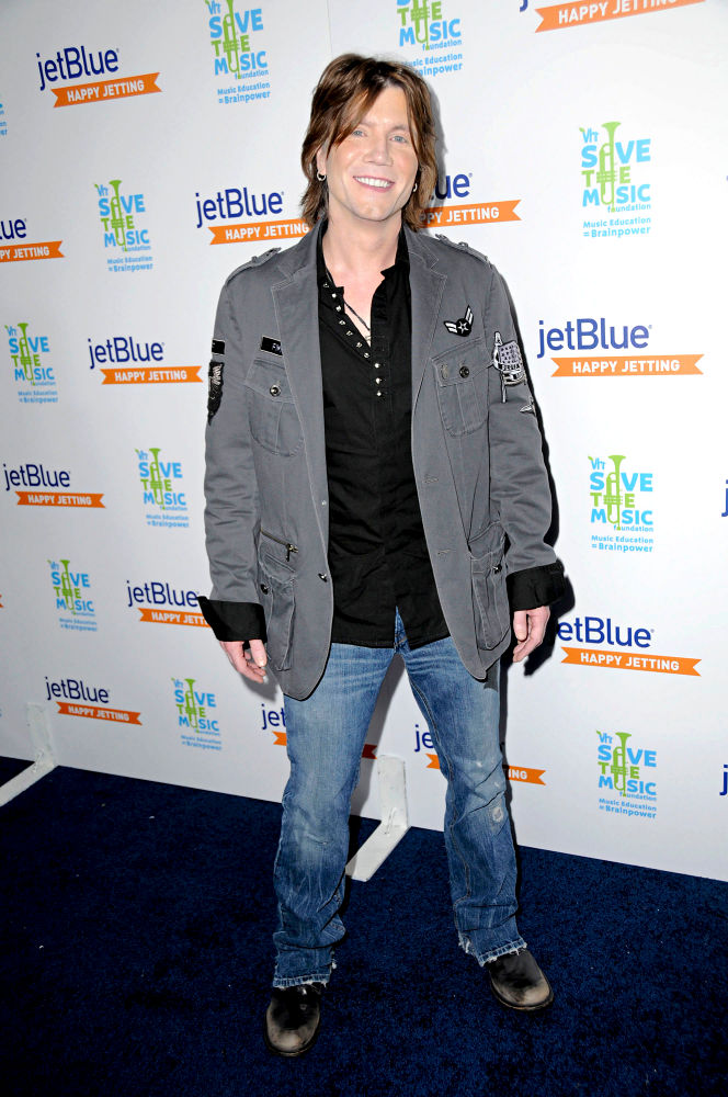 John Rzeznik Stops Tweeting Because It's 'Gratuitous'