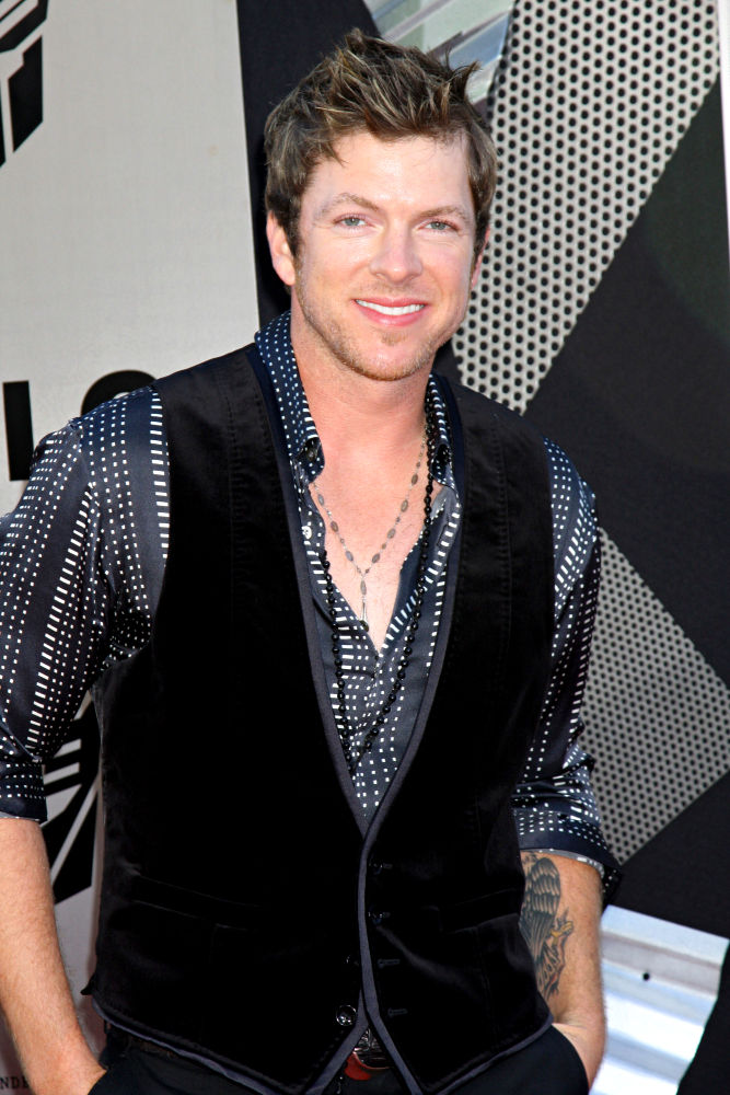 Rascal Flatts' Joe Don Rooney Expecting Second Tot