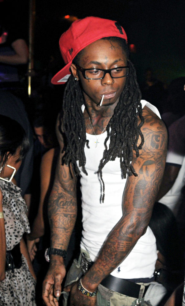 Lil Wayne Caught on Camera Getting Unscheduled Visit From Prison Guard
