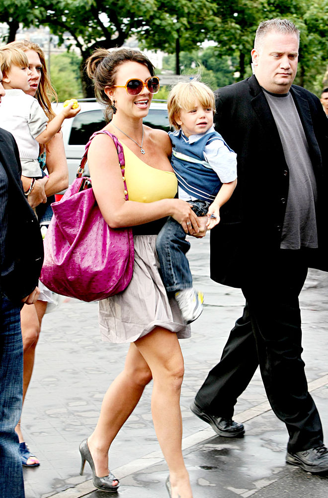 Britney Spears Detached From 'Unfit Mother' Label