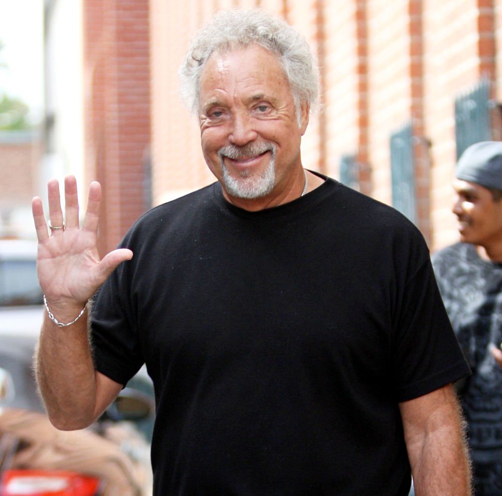 Tom Jones Receives Apology for 'Sick Joke' Remark