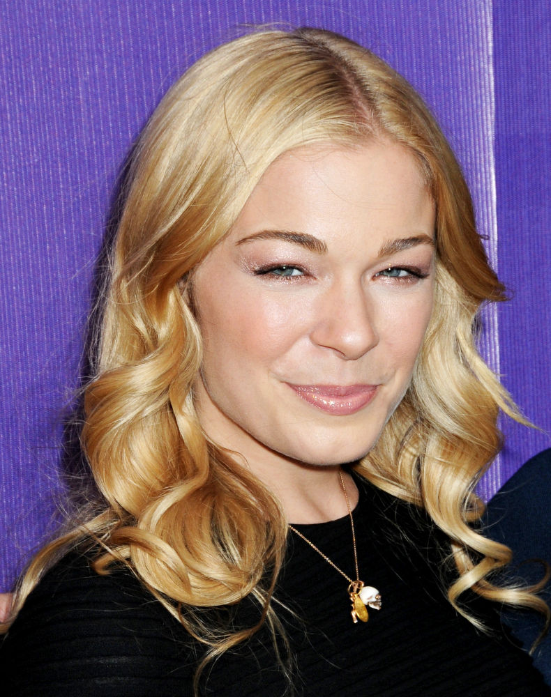 LeAnn Rimes Sought Police After Woman Harassed Her