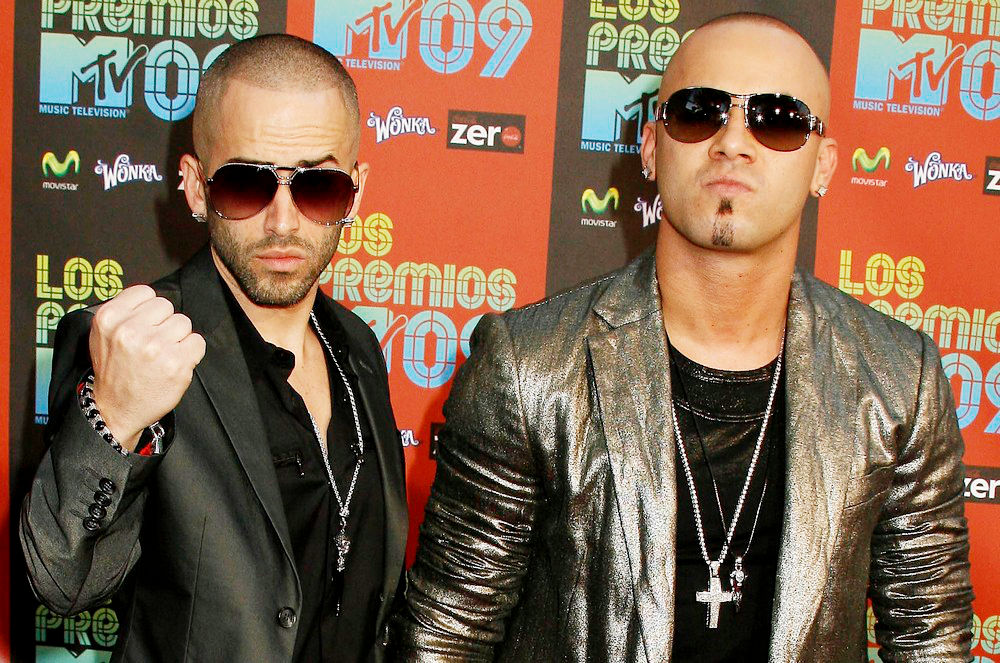 Wisin & Yandel Named Entertainer of the Year at Latin Music Awards