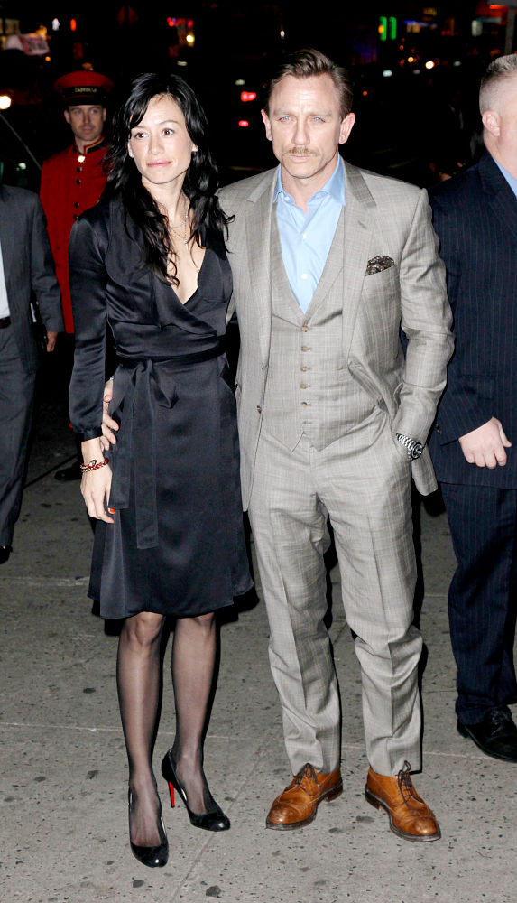 Daniel Craig Sparks Secret Marriage Report With Longterm Girlfriend