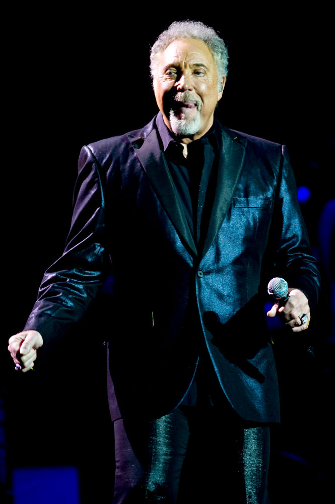 Ailing Tom Jones Drops Singaporean and Korean Gigs