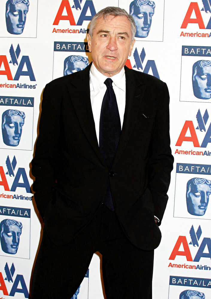 Robert De Niro Asks Aging Stars to Shun Cosmetic Surgery