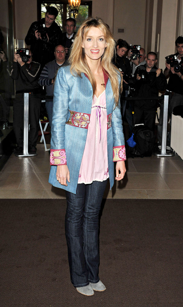 Natascha McElhone Wrote Diary to Cope With Husband's Death