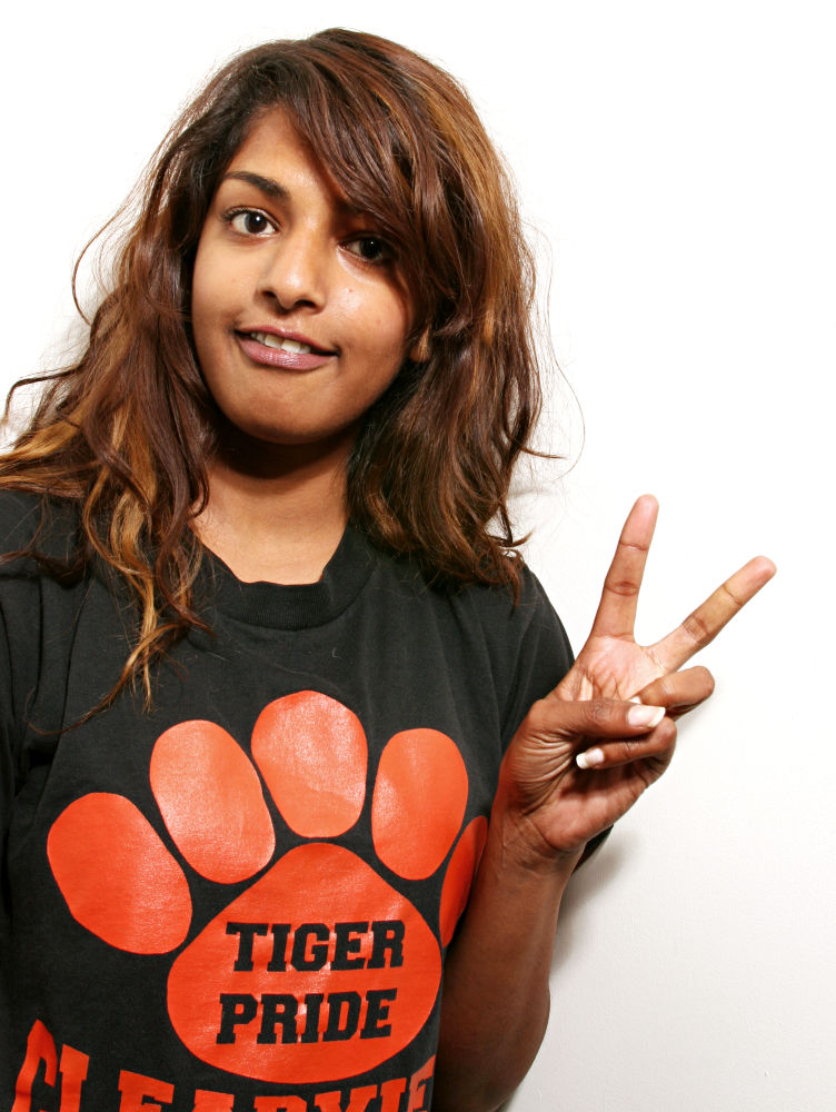 M.I.A. Breached Contract by Inviting Fans on Stage at British Fest