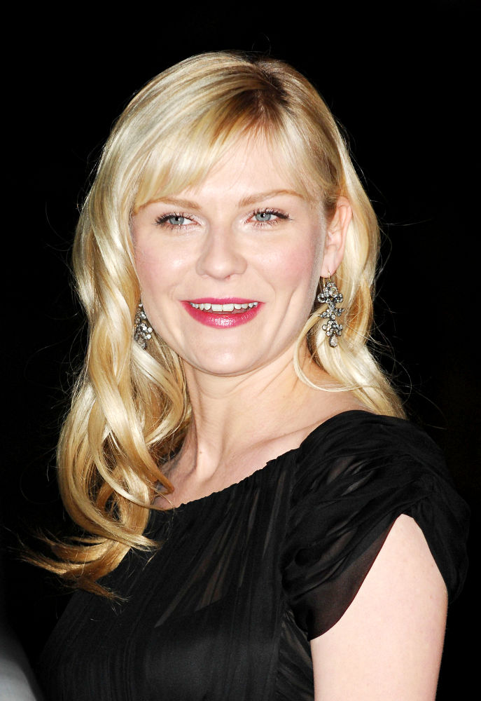 Kirsten Dunst Allegedly Dating Rilo Kiley's Drummer
