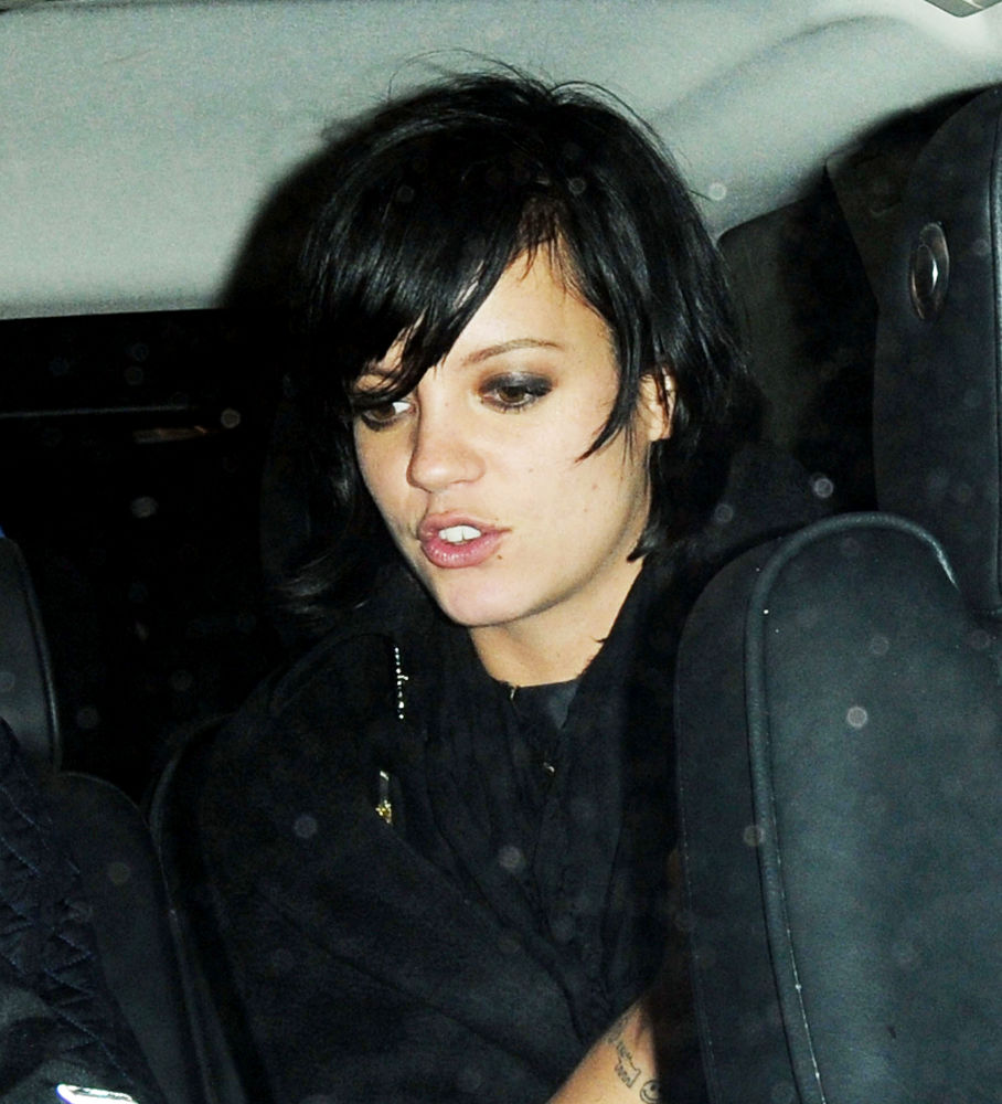 Fuming Over Marriage Report, Lily Allen Calls Columnist C**t
