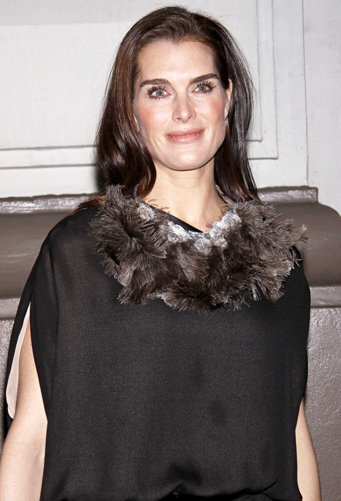 Brooke Shields Tries to Cope With Mother's Alzheimer's