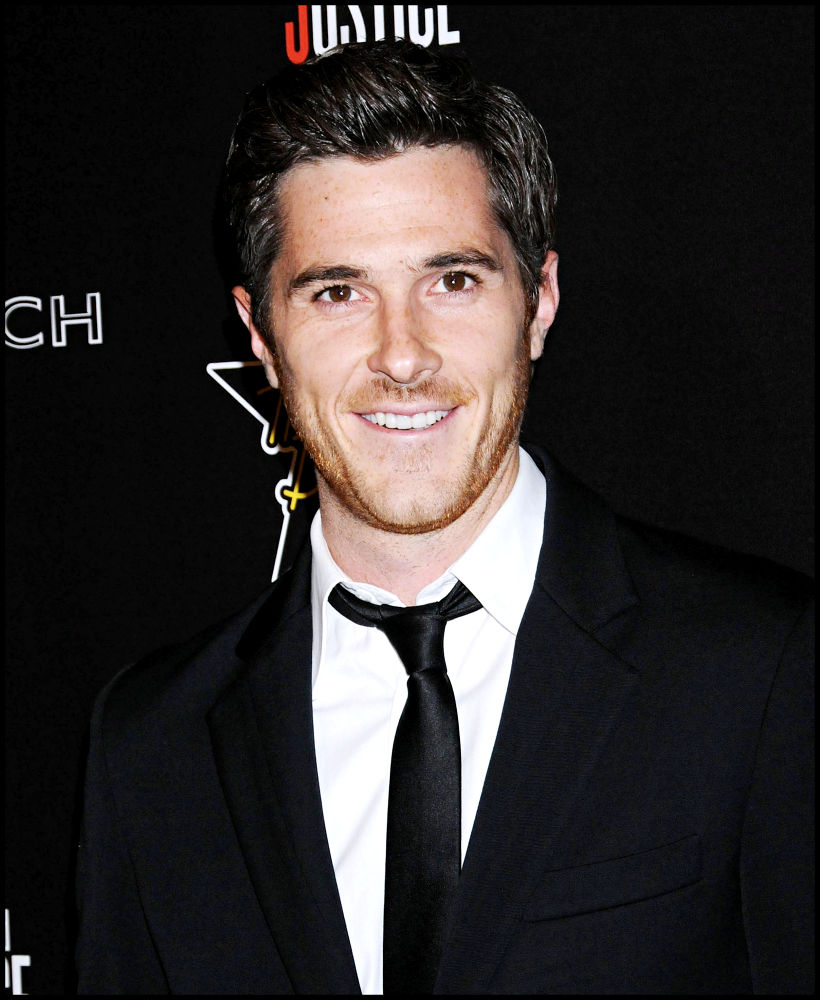 Dave Annable Enjoys Tricking Mum With Sally Field Romance