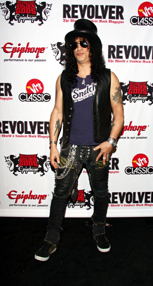 Slash's Wife Upset About Onstage Attack
