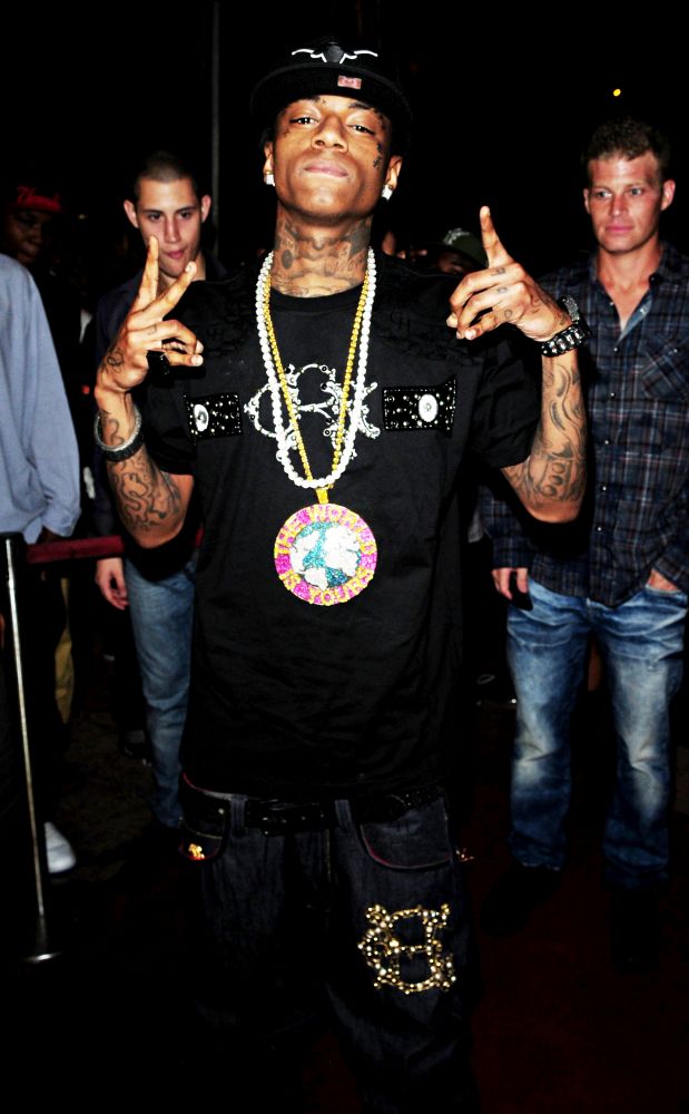 Soulja Boy Looking for an Attractive Female Fan on Twitter