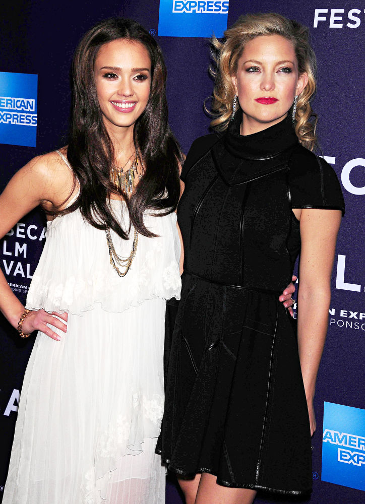 Jessica Alba Saved Kate Hudson From Embarrassing Moment